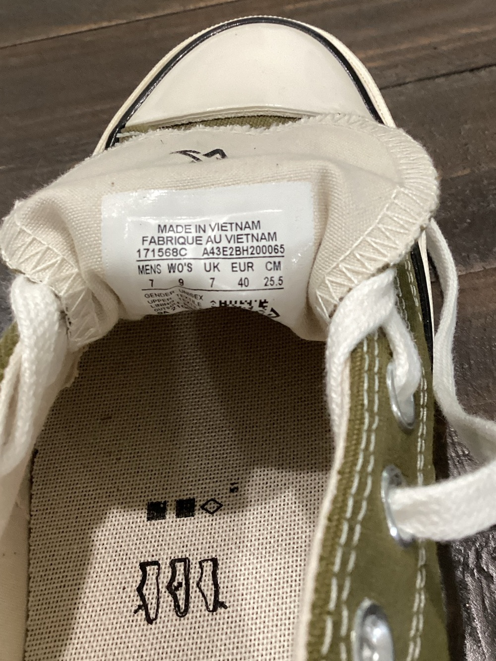 Converse Men’s Olive Green Low Top Canvas Sneakers - Picture 6 of 7